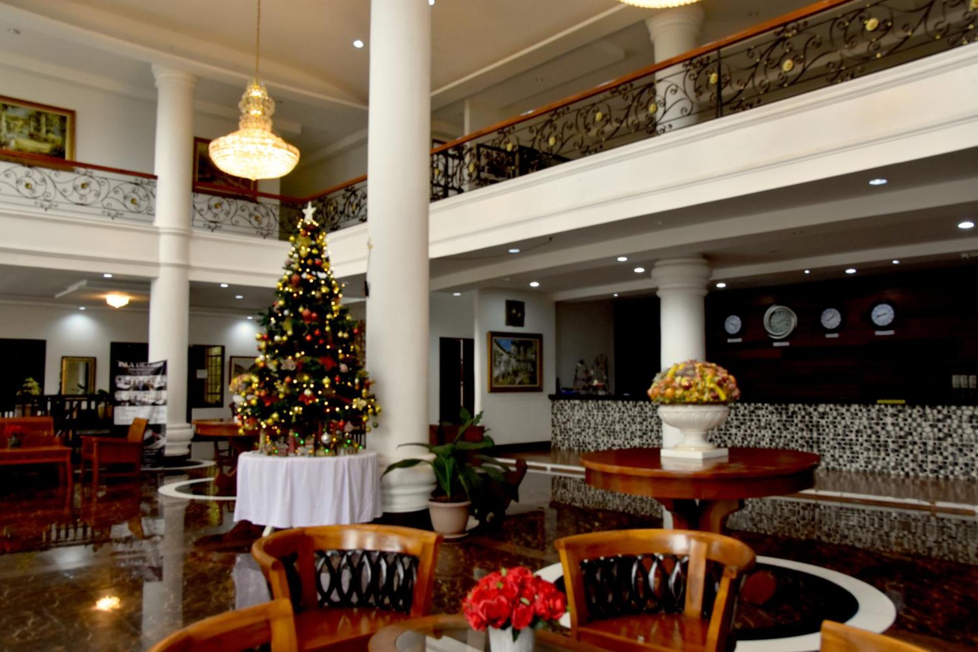 Isla De Oro Hotel Mamburao ภายนอก รูปภาพ